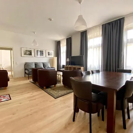 3-raum-ferienwohnung Bernius 90 Qm * Halle (Saale)